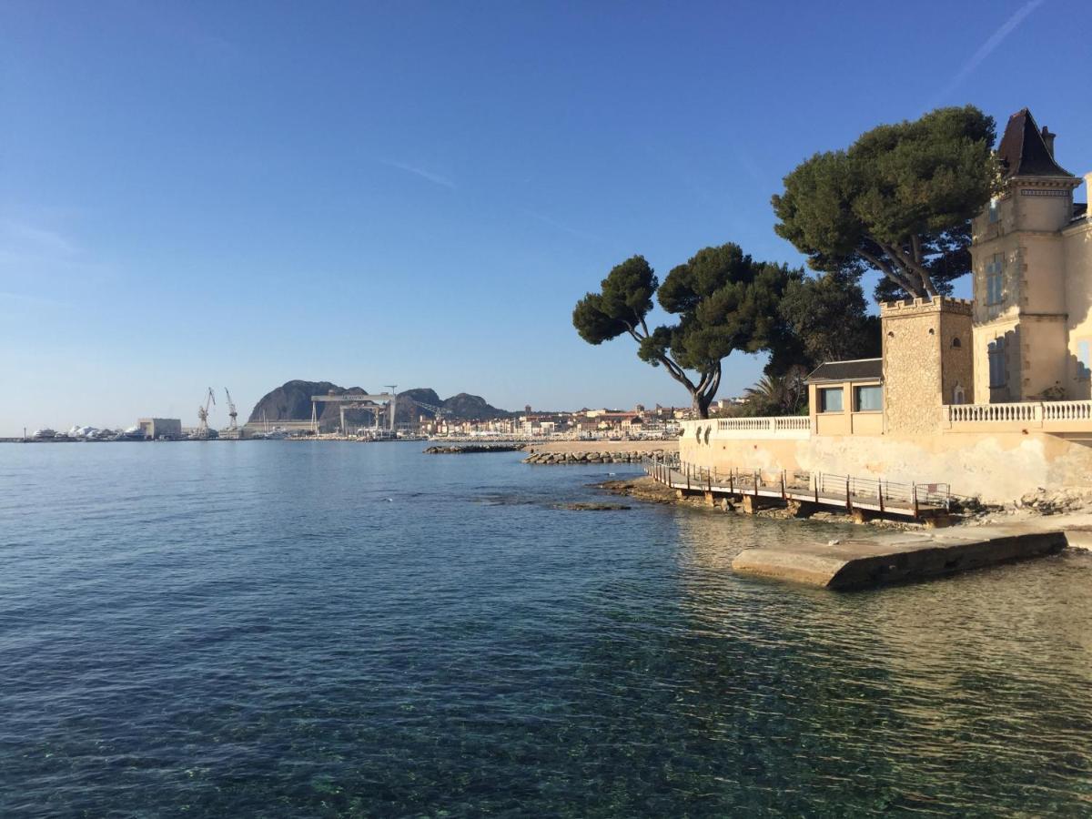 Duplex La Ciotat - Superbe 85 M2 - 6 Pers - 3 Chambres - Climatisation - Vue Mer Et Proche Du Vieux Port La Ciotat Luaran gambar