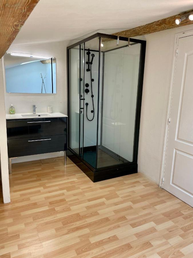 Duplex La Ciotat - Superbe 85 M2 - 6 Pers - 3 Chambres - Climatisation - Vue Mer Et Proche Du Vieux Port La Ciotat Luaran gambar